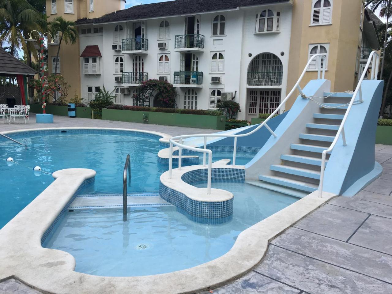 Castle By The Shore Ocho Rios Kültér fotó
